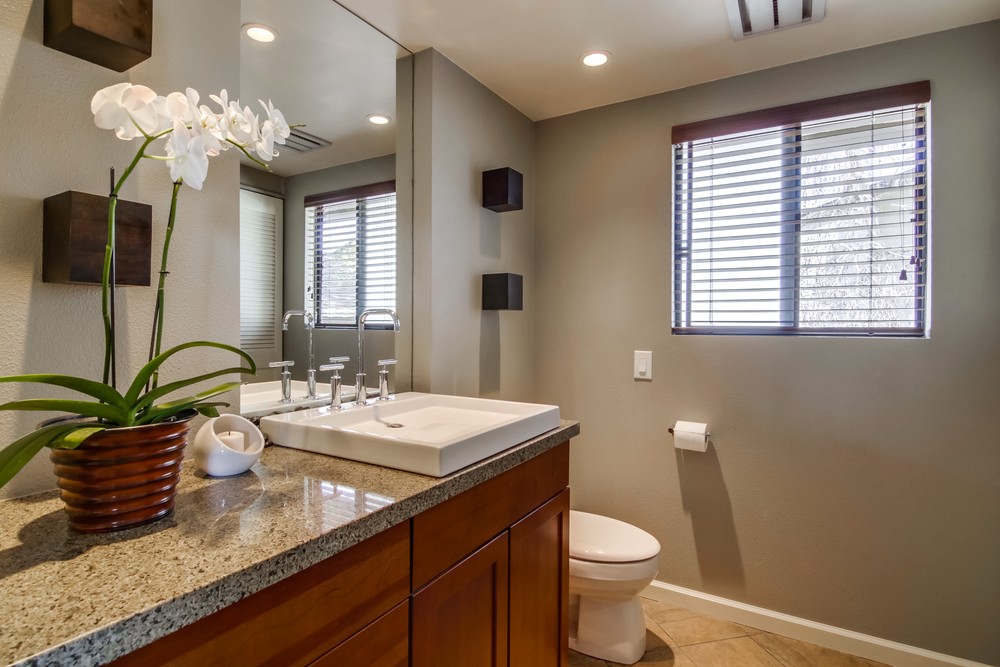 Virtual tour photo 30 of 45 for 4969 Vista Pl