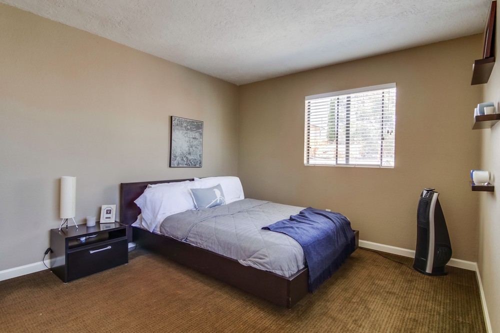 Virtual tour photo 35 of 45 for 4969 Vista Pl