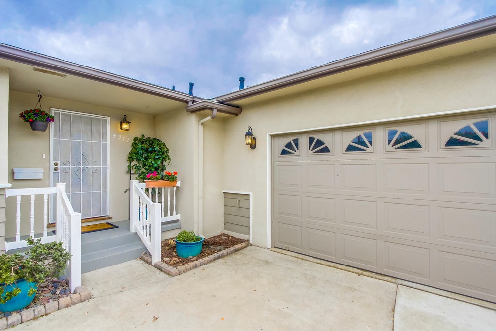 Virtual tour photo 6 of 60 for 4971 Twain Ave