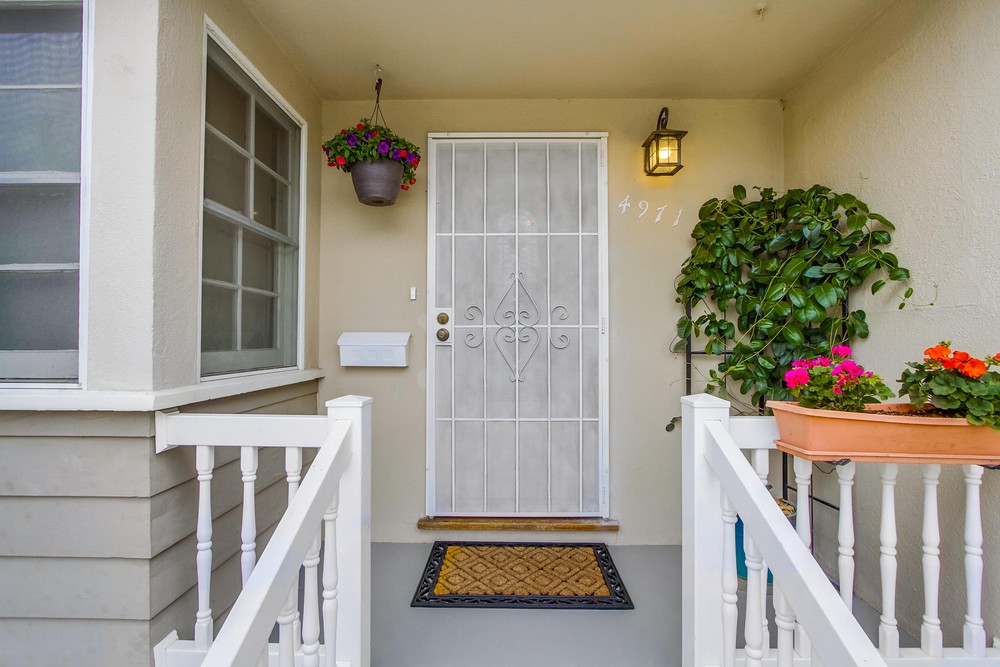 Virtual tour photo 8 of 60 for 4971 Twain Ave
