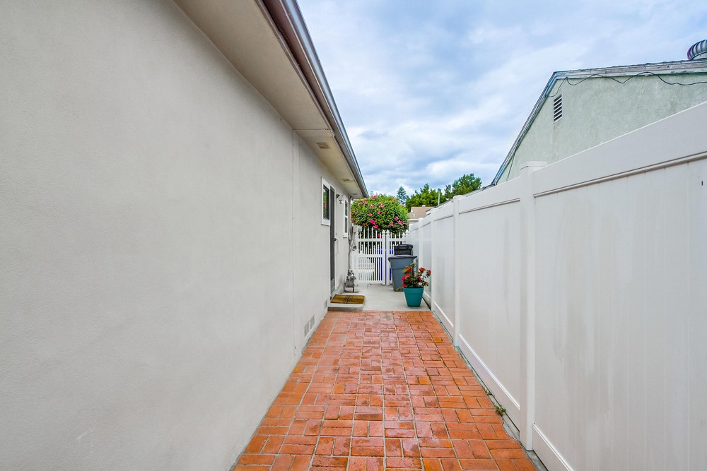 Virtual tour photo 61 of 60 for 4971 Twain Ave
