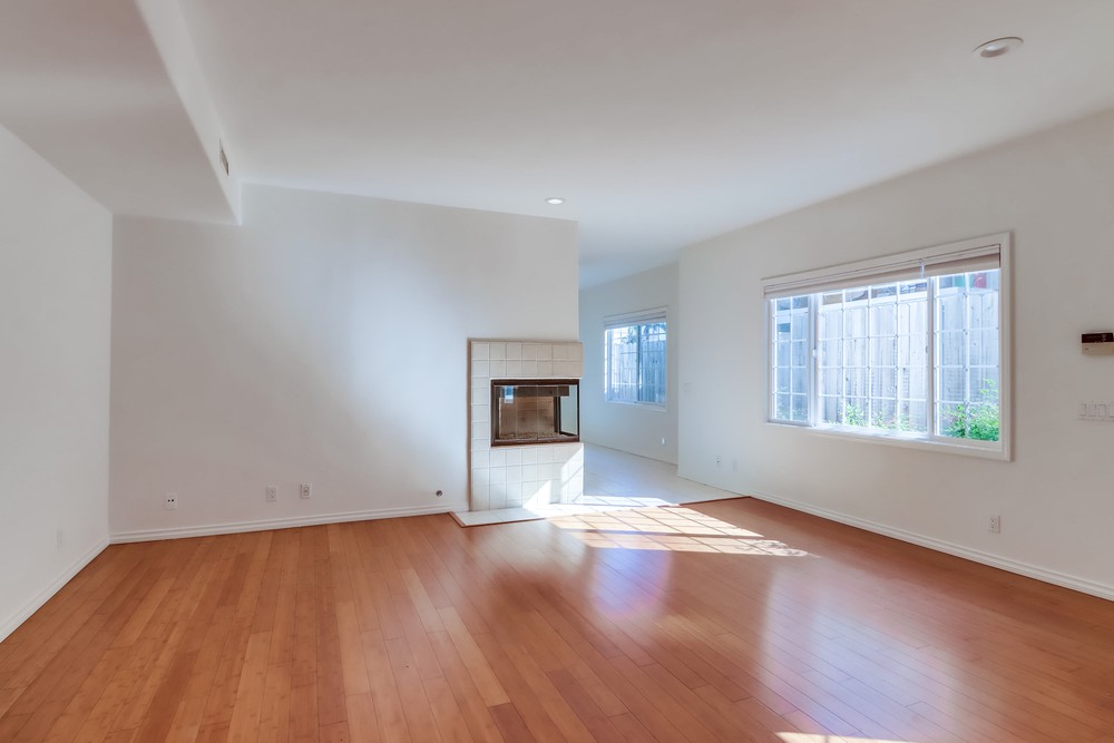 Virtual tour photo 19 of 40 for 4972 Del Monte Ave