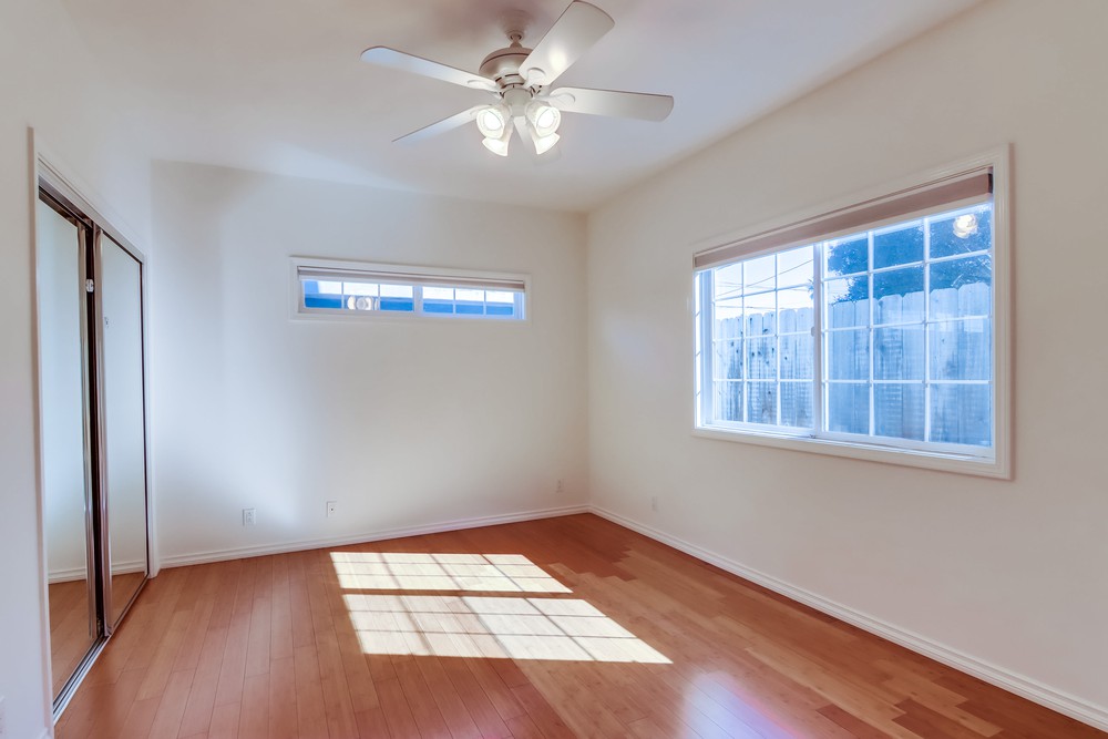 Virtual tour photo 22 of 40 for 4972 Del Monte Ave
