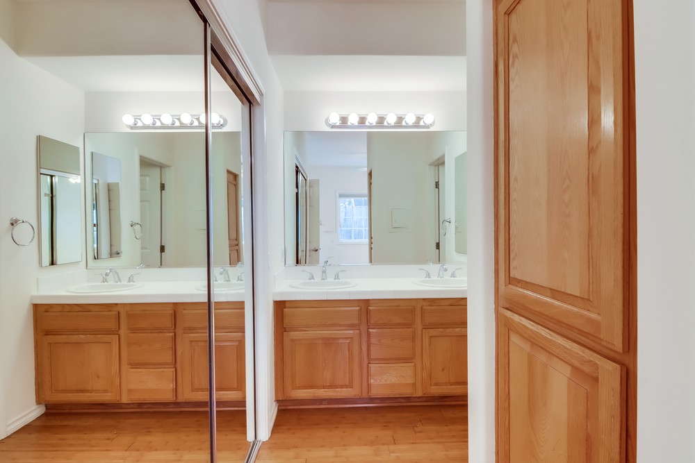 Virtual tour photo 25 of 40 for 4972 Del Monte Ave