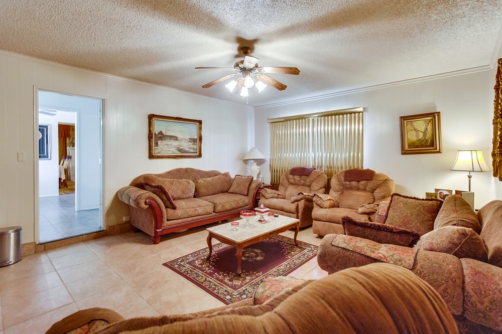 Virtual tour photo 16 of 32 for 4975 Loris Street