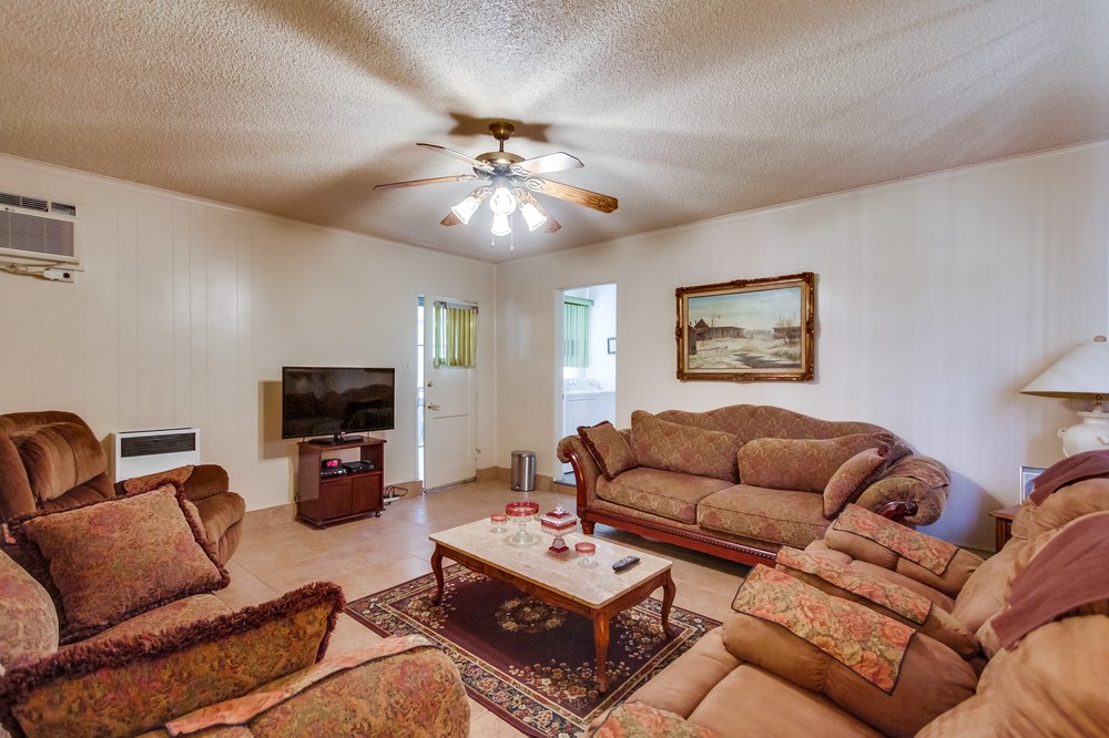 Virtual tour photo 17 of 32 for 4975 Loris Street