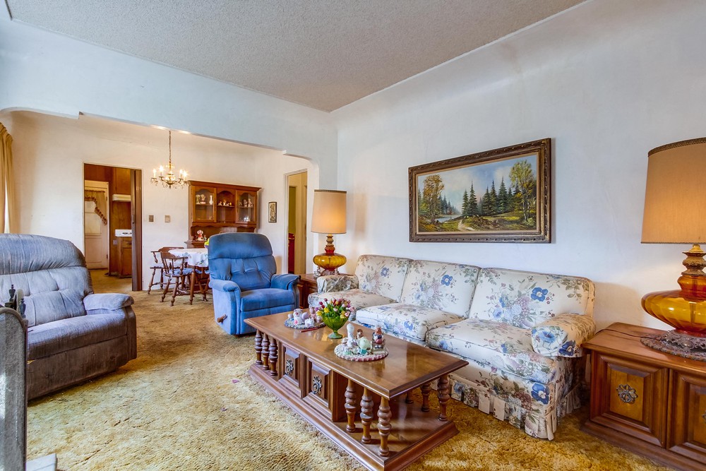 Virtual tour photo 11 of 34 for 4977 Monroe Ave