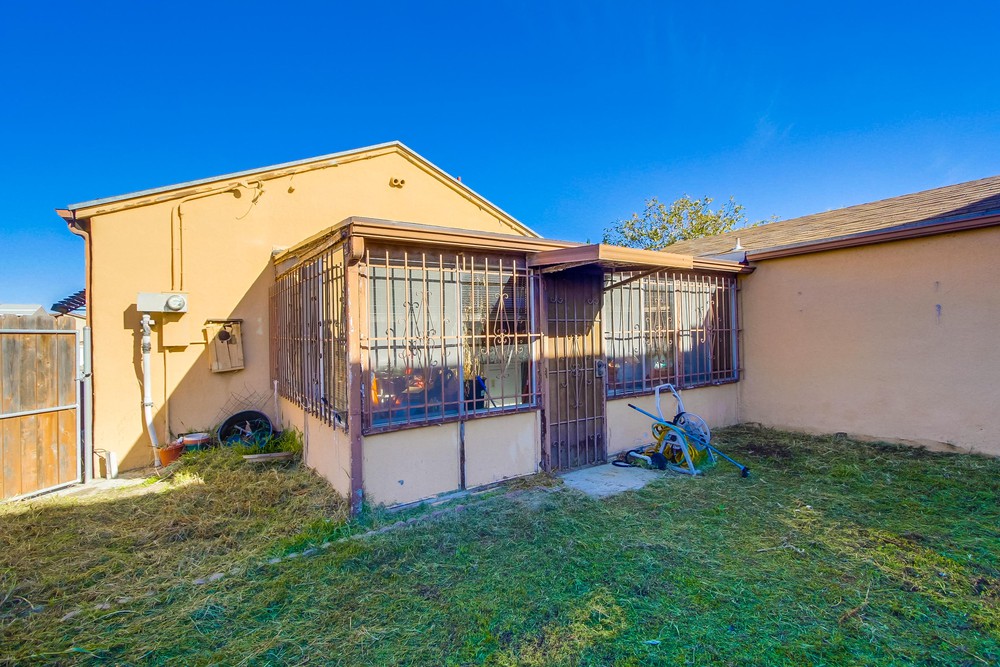 Virtual tour photo 34 of 34 for 4977 Monroe Ave