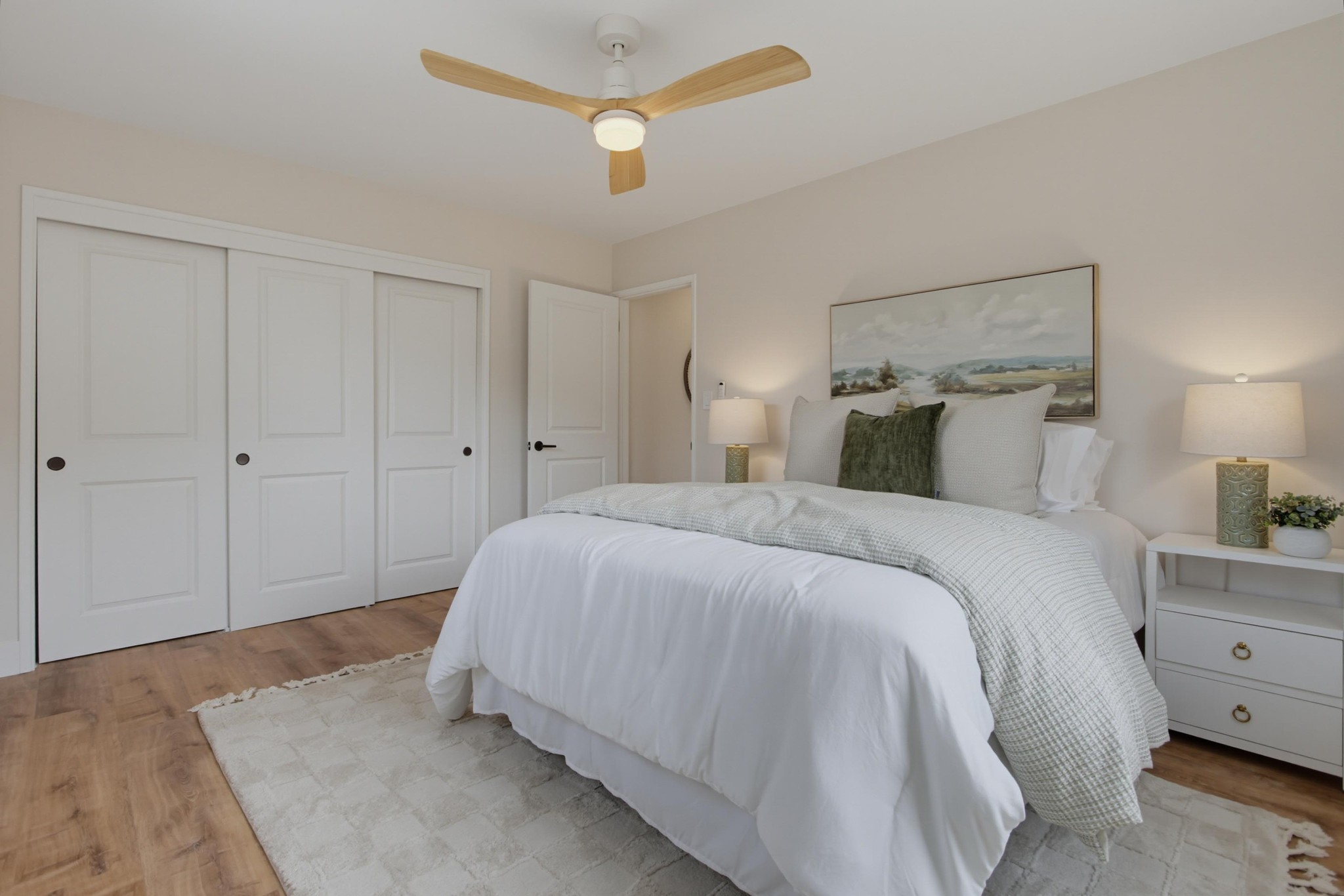 Virtual tour photo 33 of 73 for 4978-80 73rd St