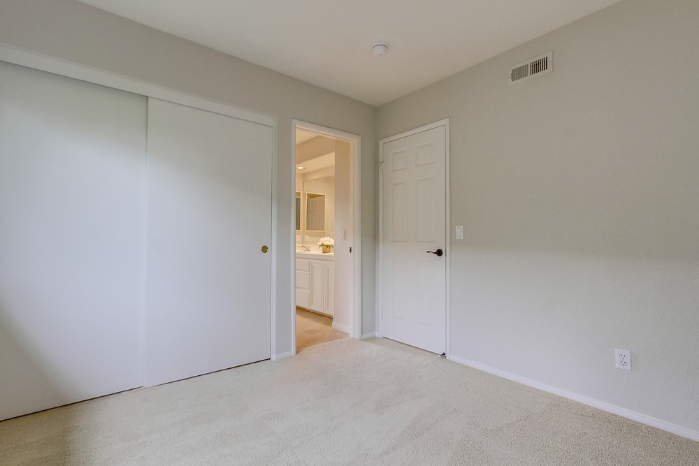 Virtual tour photo 40 of 58 for 4979 Riding Ridge Rd