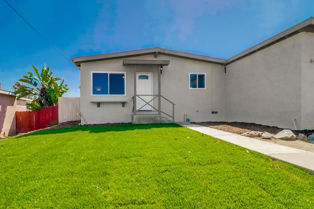 Virtual tour photo 5 of 44 for 4987 Lakiba Palmer Ave