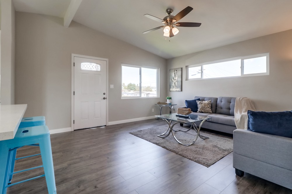 Virtual tour photo 10 of 44 for 4987 Lakiba Palmer Ave