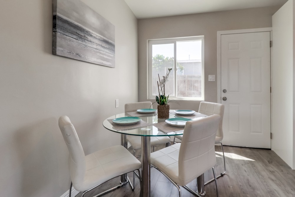 Virtual tour photo 12 of 44 for 4987 Lakiba Palmer Ave