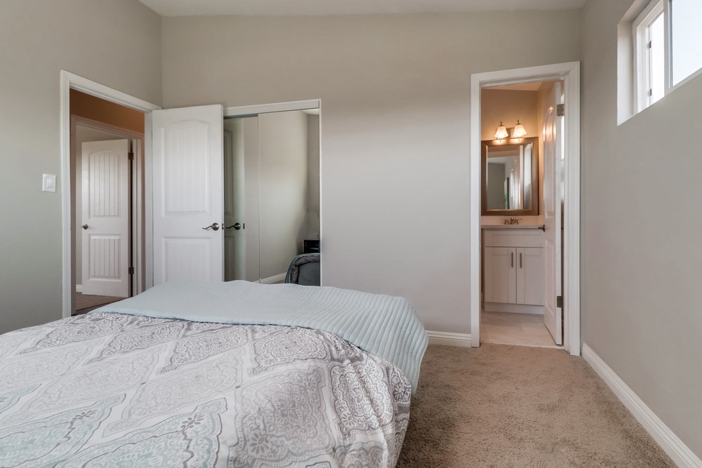 Virtual tour photo 26 of 44 for 4987 Lakiba Palmer Ave
