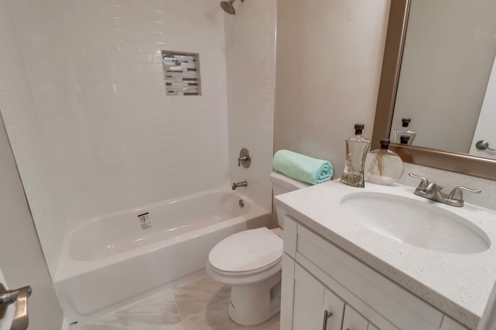 Virtual tour photo 35 of 44 for 4987 Lakiba Palmer Ave