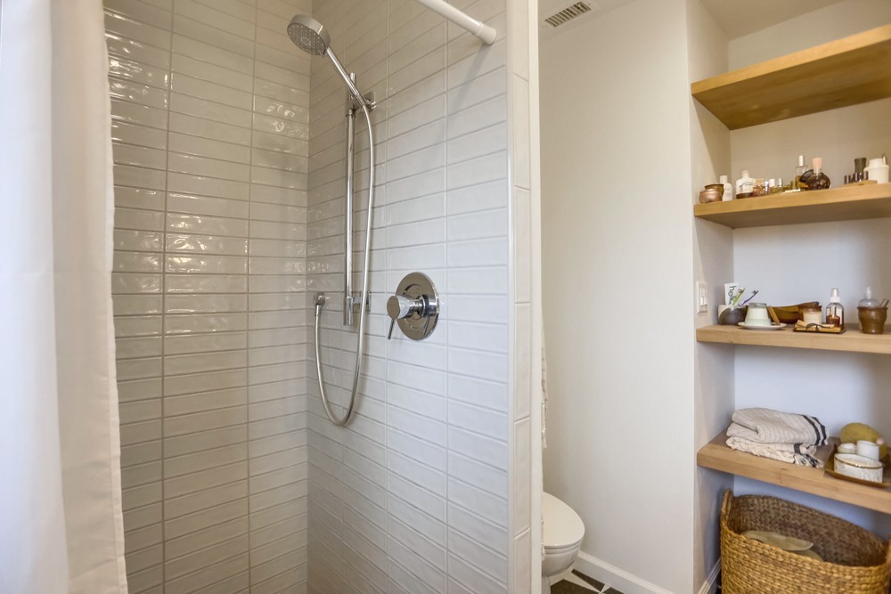 Virtual tour photo 35 of 71 for 4995 Elsa Rd