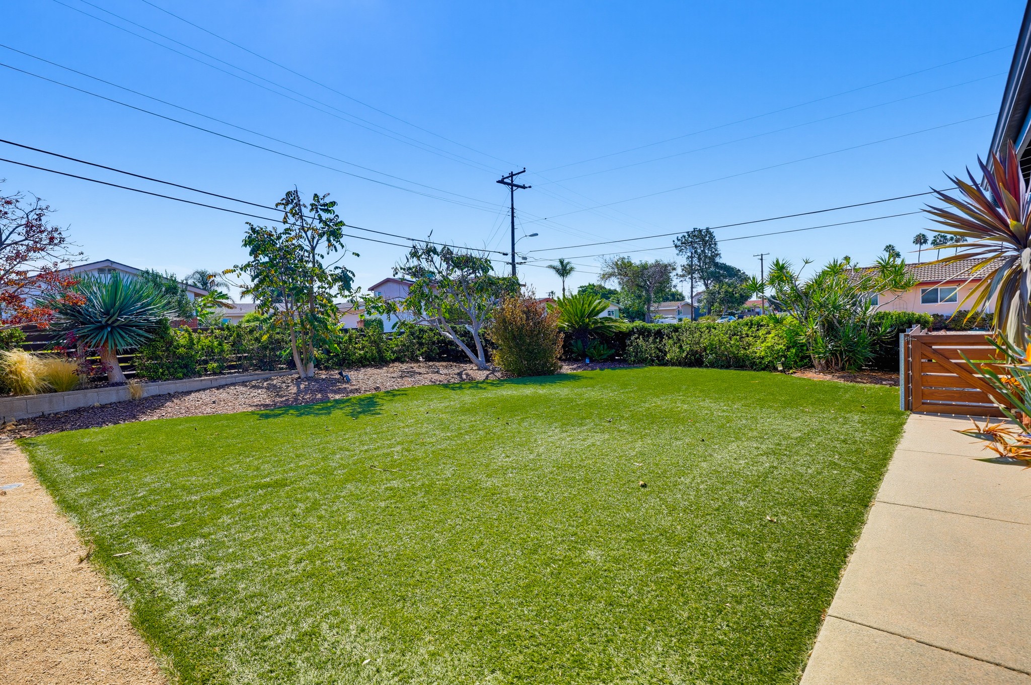 Virtual tour photo 8 of 53 for 4996 Mt Almagosa Dr