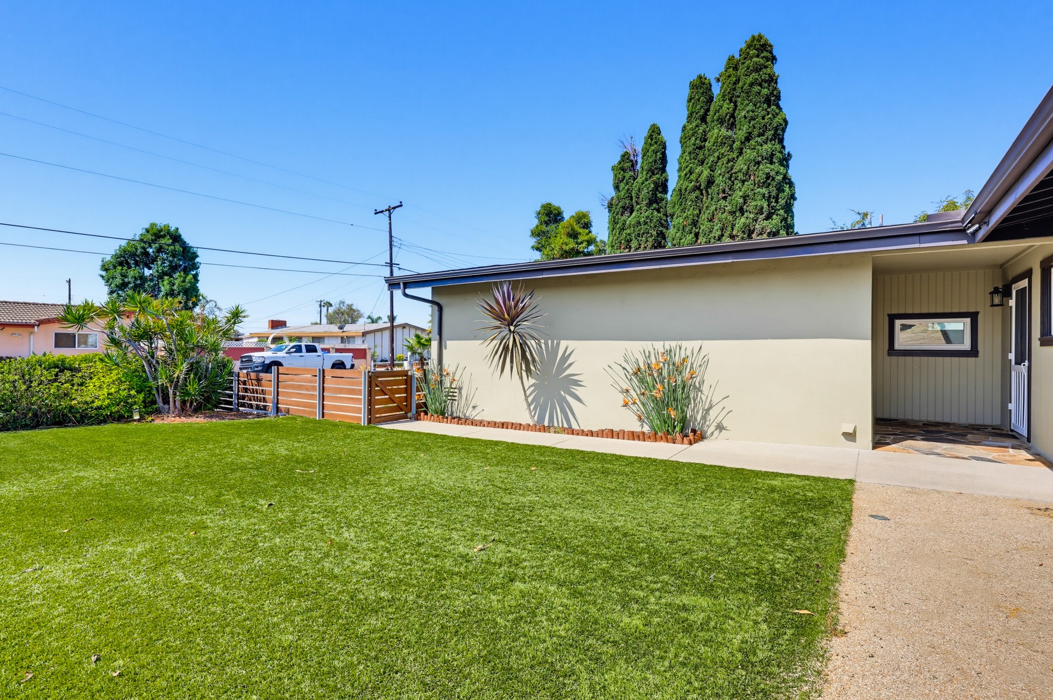 Virtual tour photo 9 of 53 for 4996 Mt Almagosa Dr