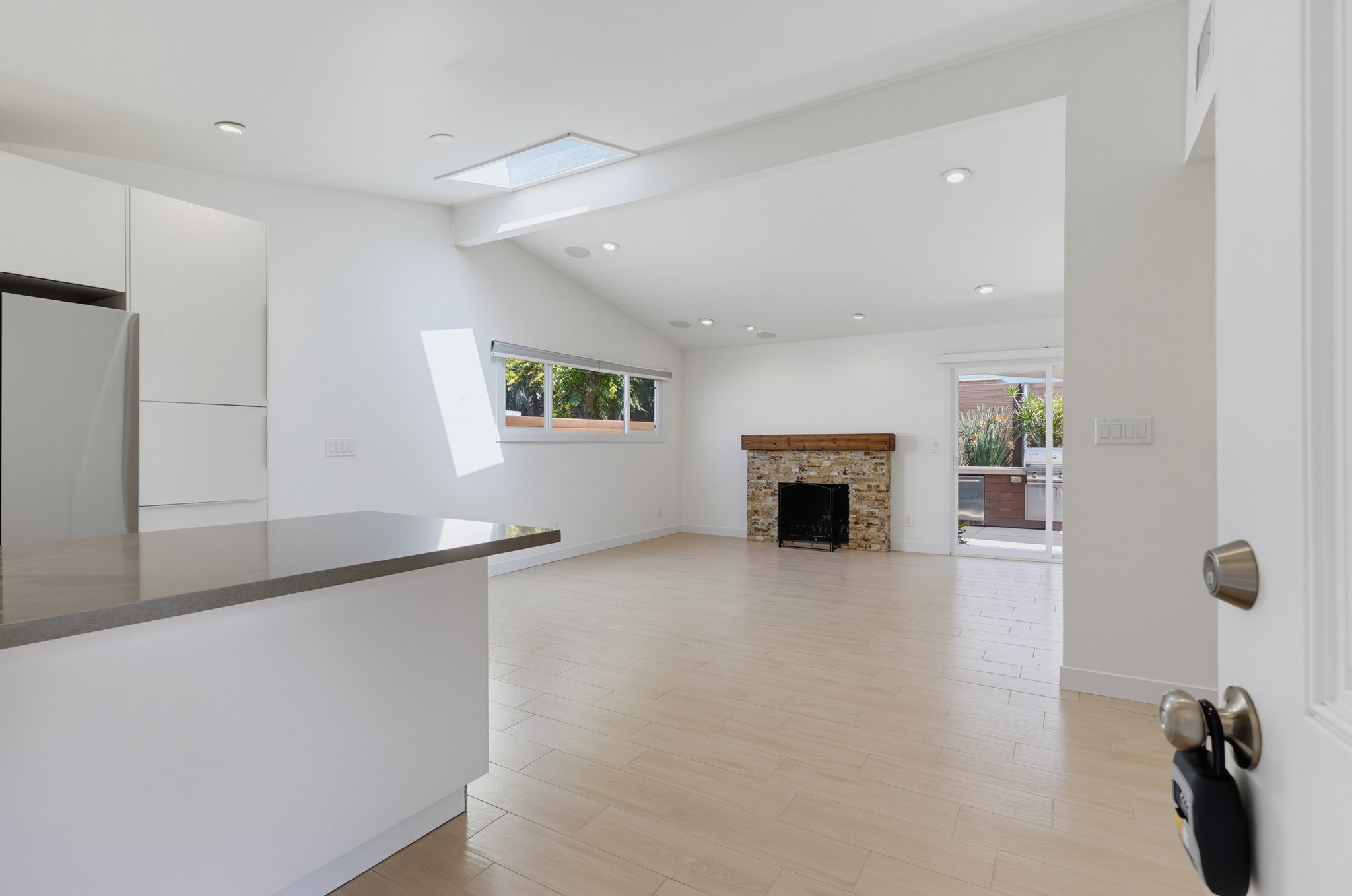 Virtual tour photo 11 of 53 for 4996 Mt Almagosa Dr