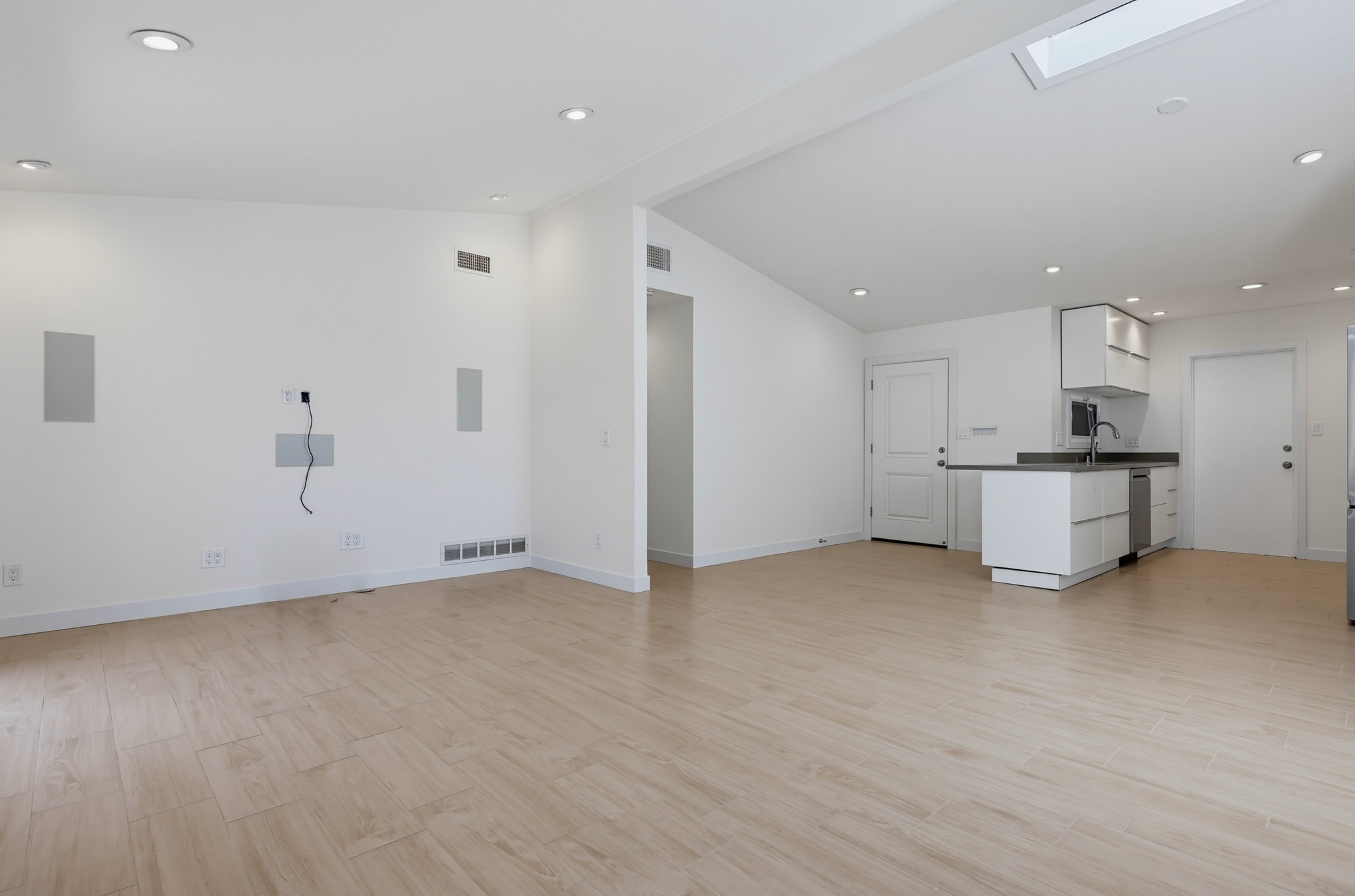 Virtual tour photo 15 of 53 for 4996 Mt Almagosa Dr