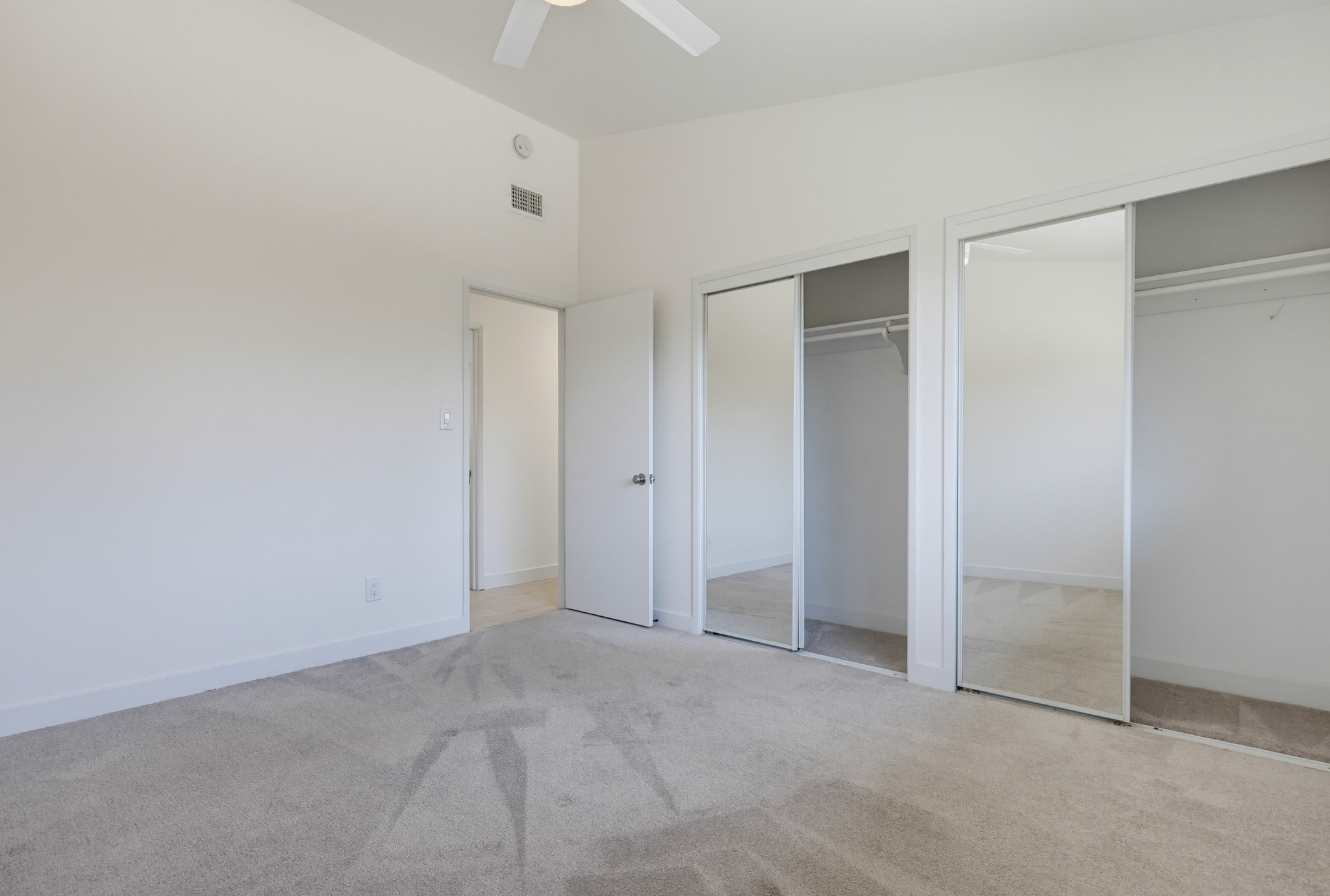 Virtual tour photo 34 of 53 for 4996 Mt Almagosa Dr