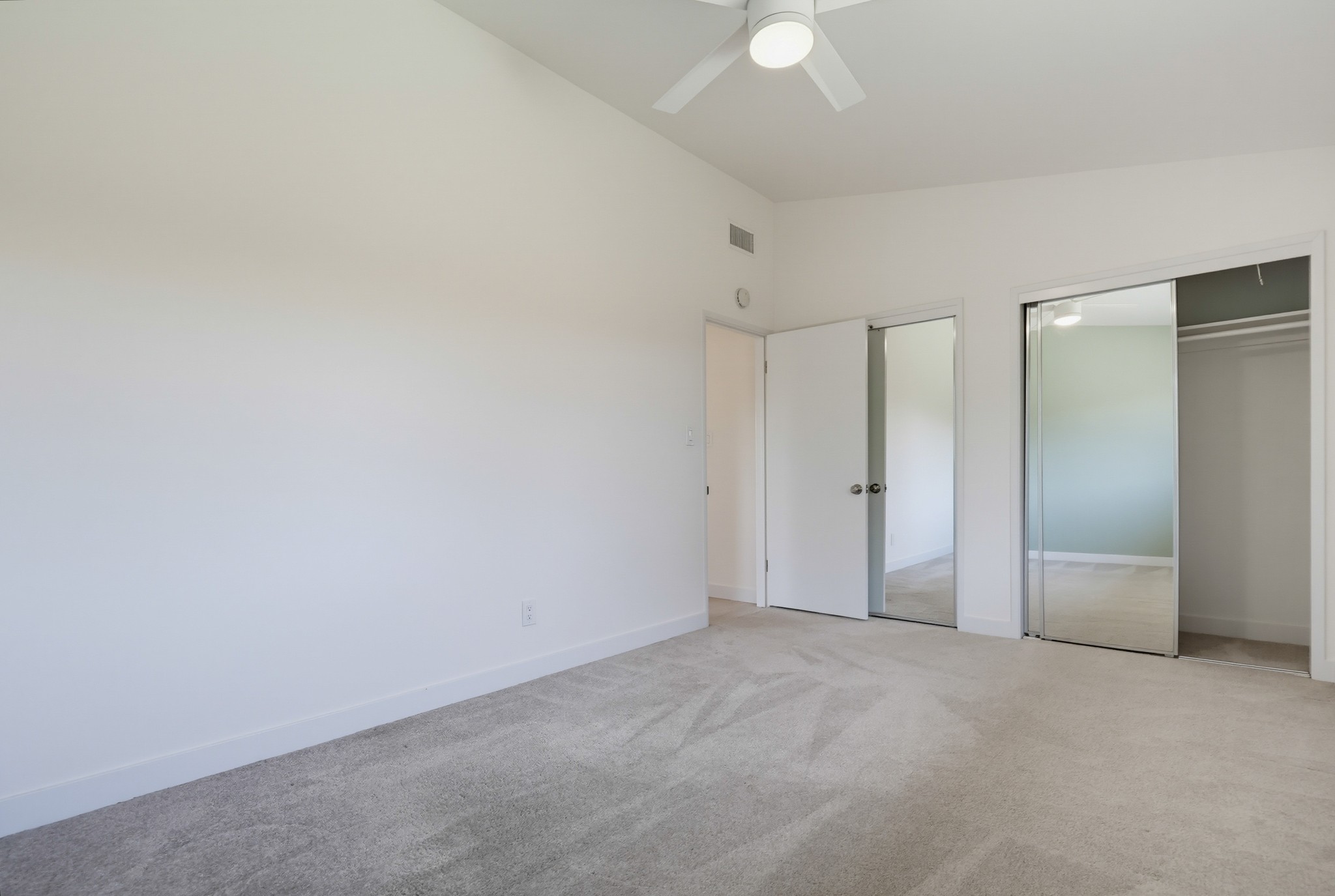 Virtual tour photo 37 of 53 for 4996 Mt Almagosa Dr