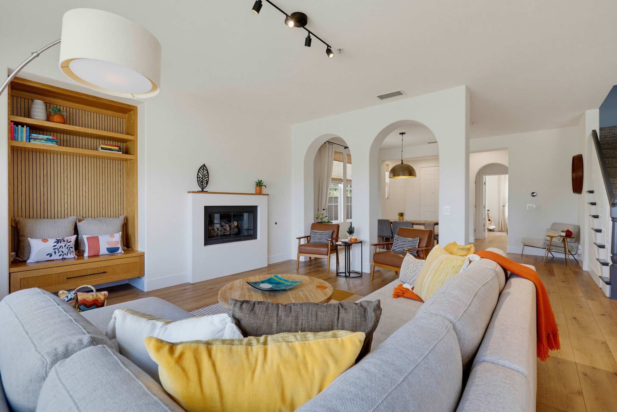 Virtual tour photo 14 of 95 for 5 Chimney Ln