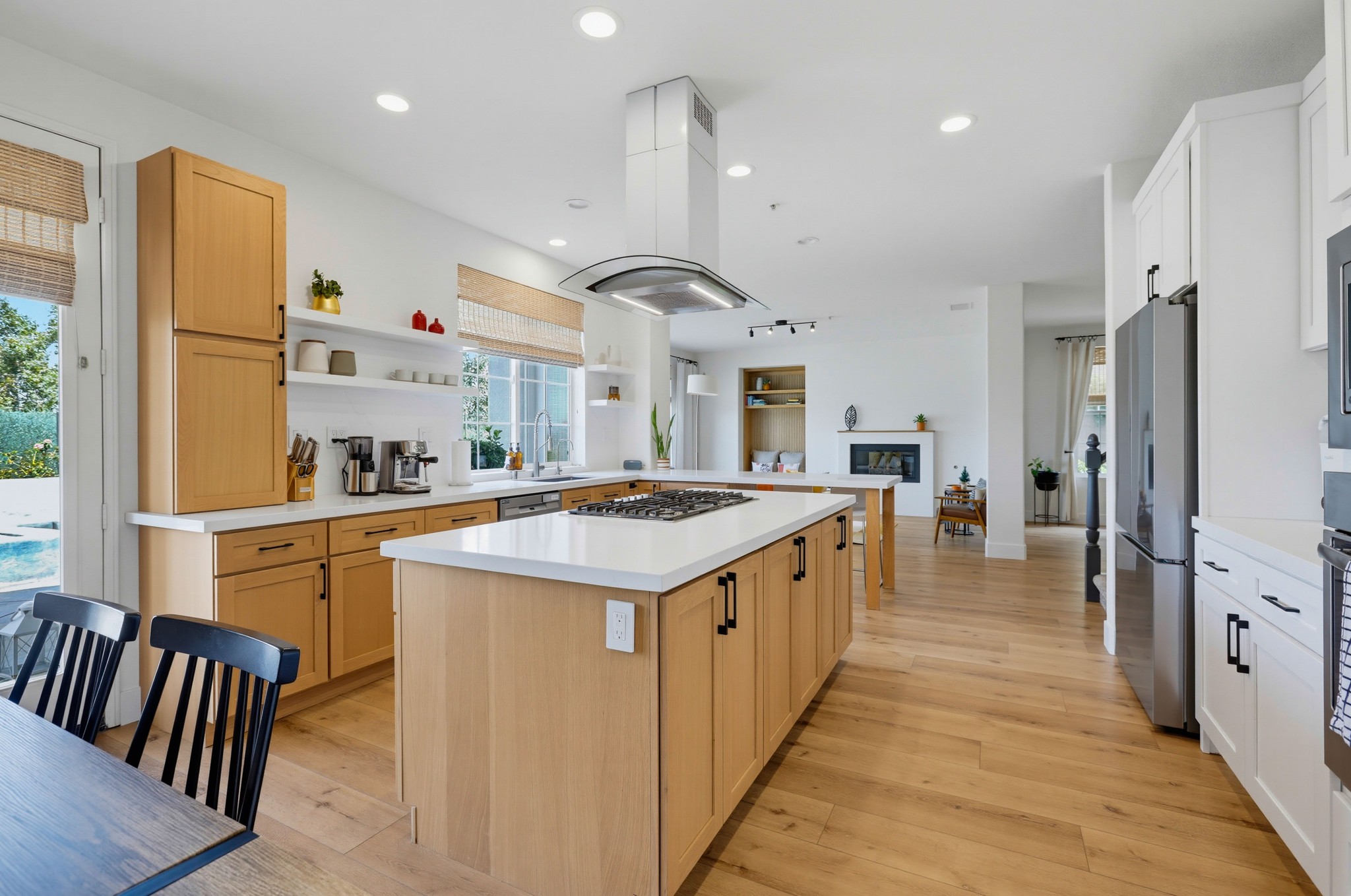 Virtual tour photo 25 of 95 for 5 Chimney Ln
