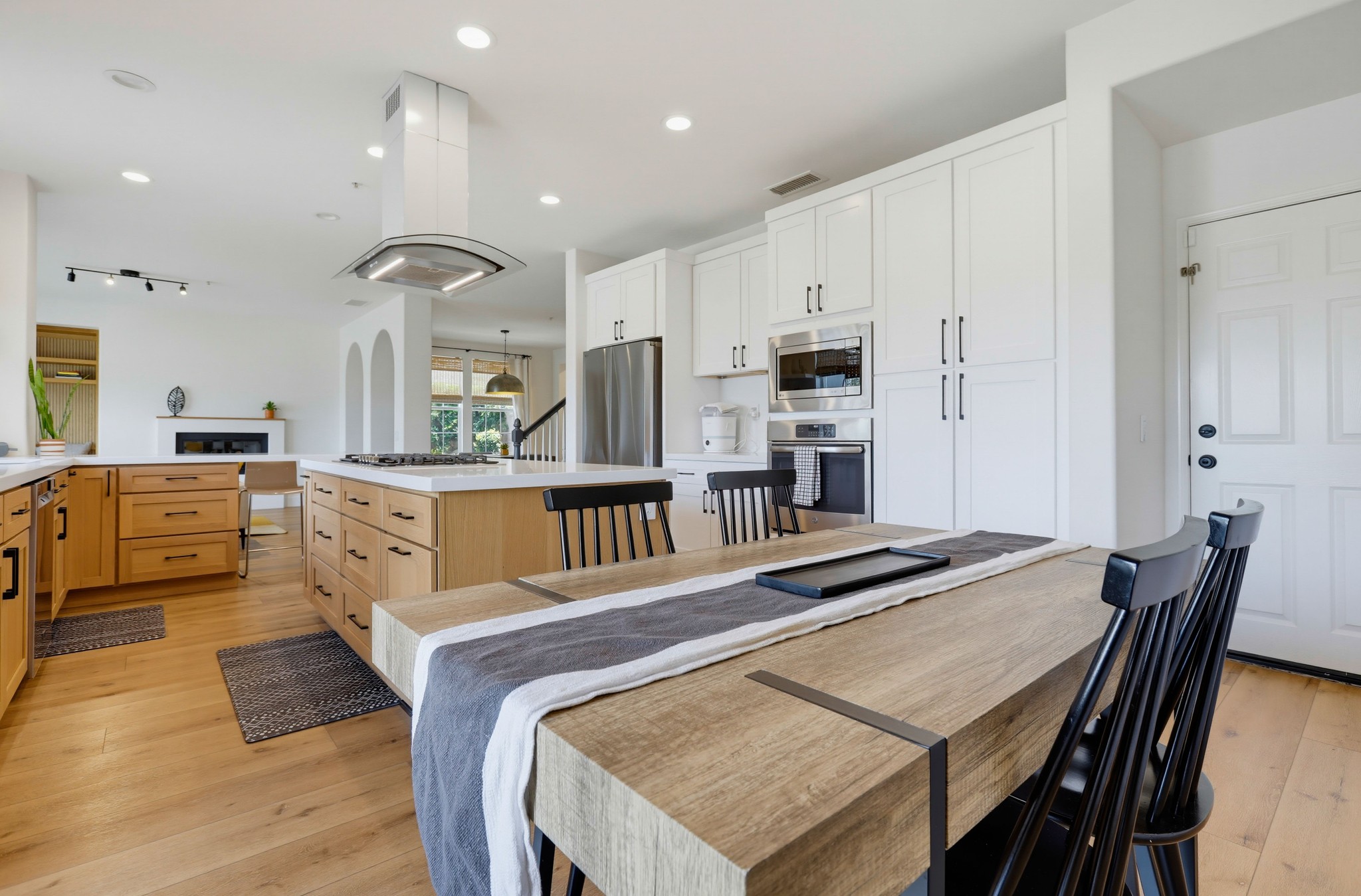 Virtual tour photo 26 of 95 for 5 Chimney Ln