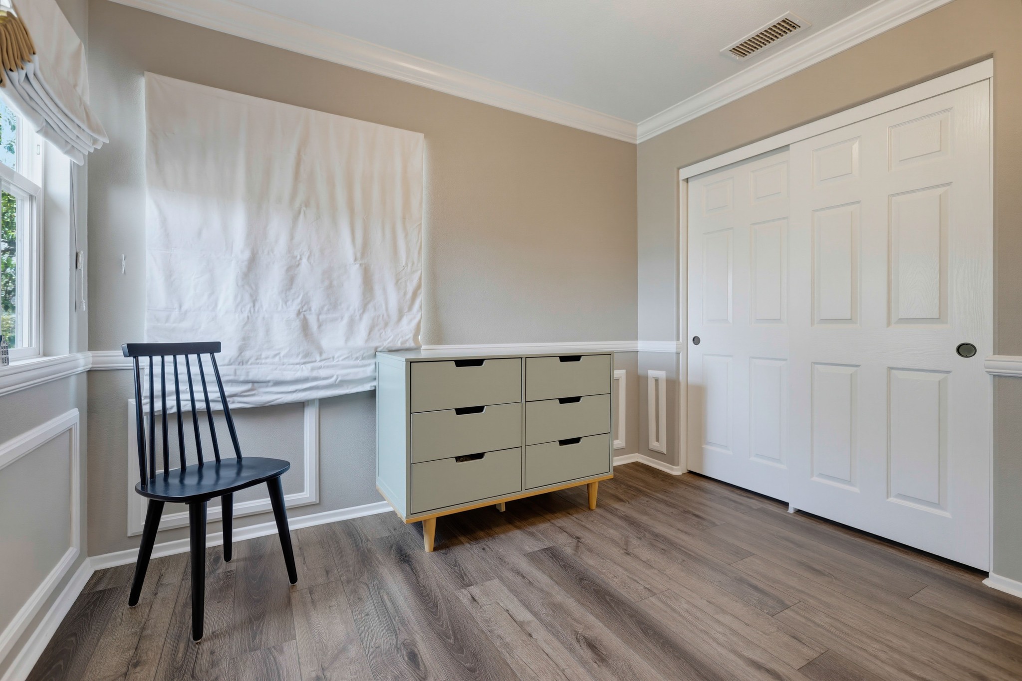 Virtual tour photo 71 of 95 for 5 Chimney Ln