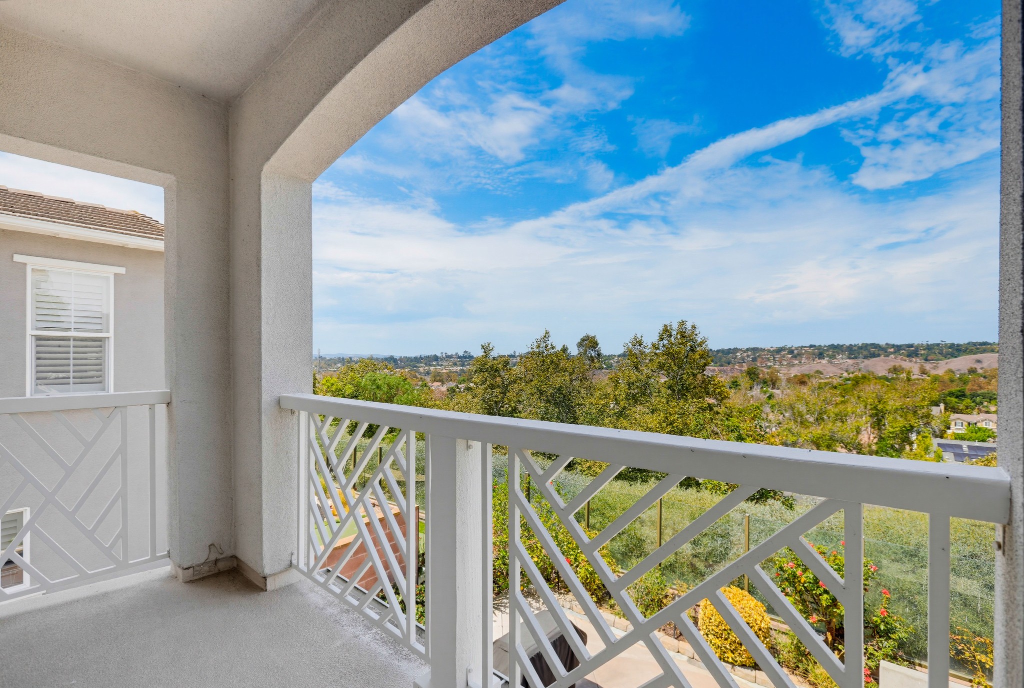 Virtual tour photo 40 of 95 for 5 Chimney Ln