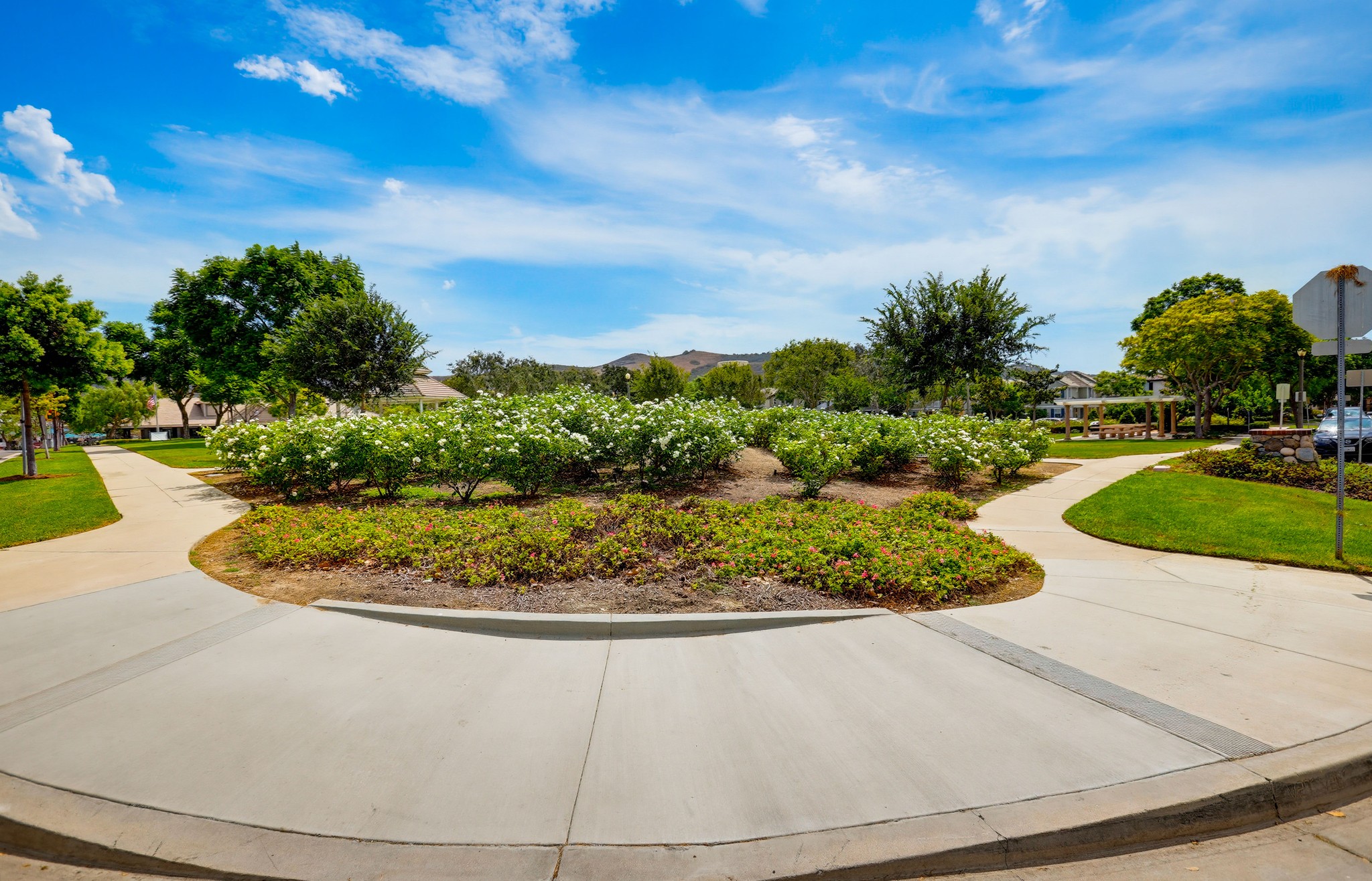 Virtual tour photo 85 of 95 for 5 Chimney Ln
