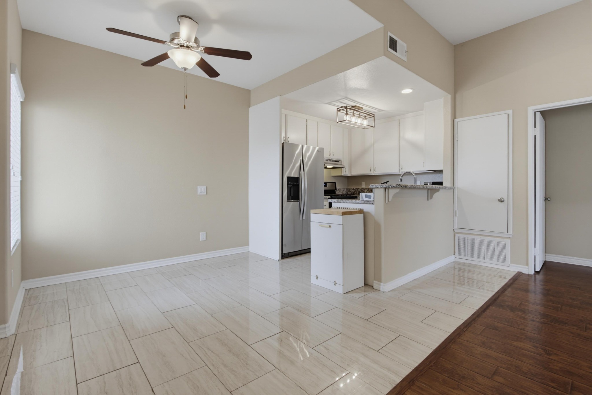 Virtual tour photo 8 of 50 for 500 Lands End Way Unit 159