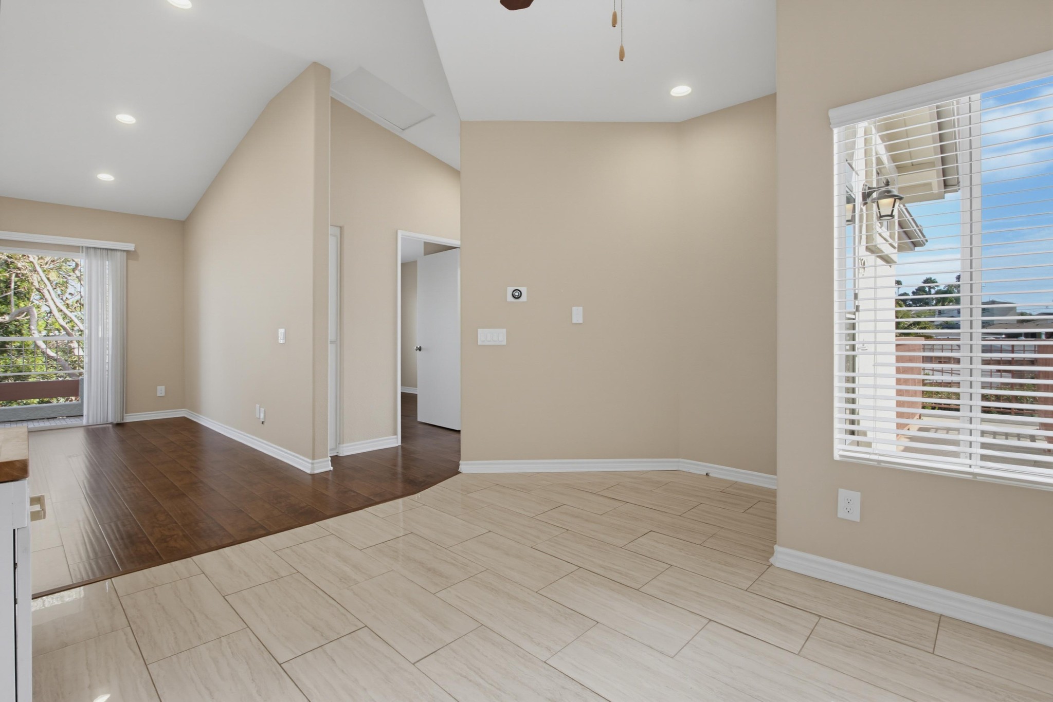 Virtual tour photo 10 of 50 for 500 Lands End Way Unit 159