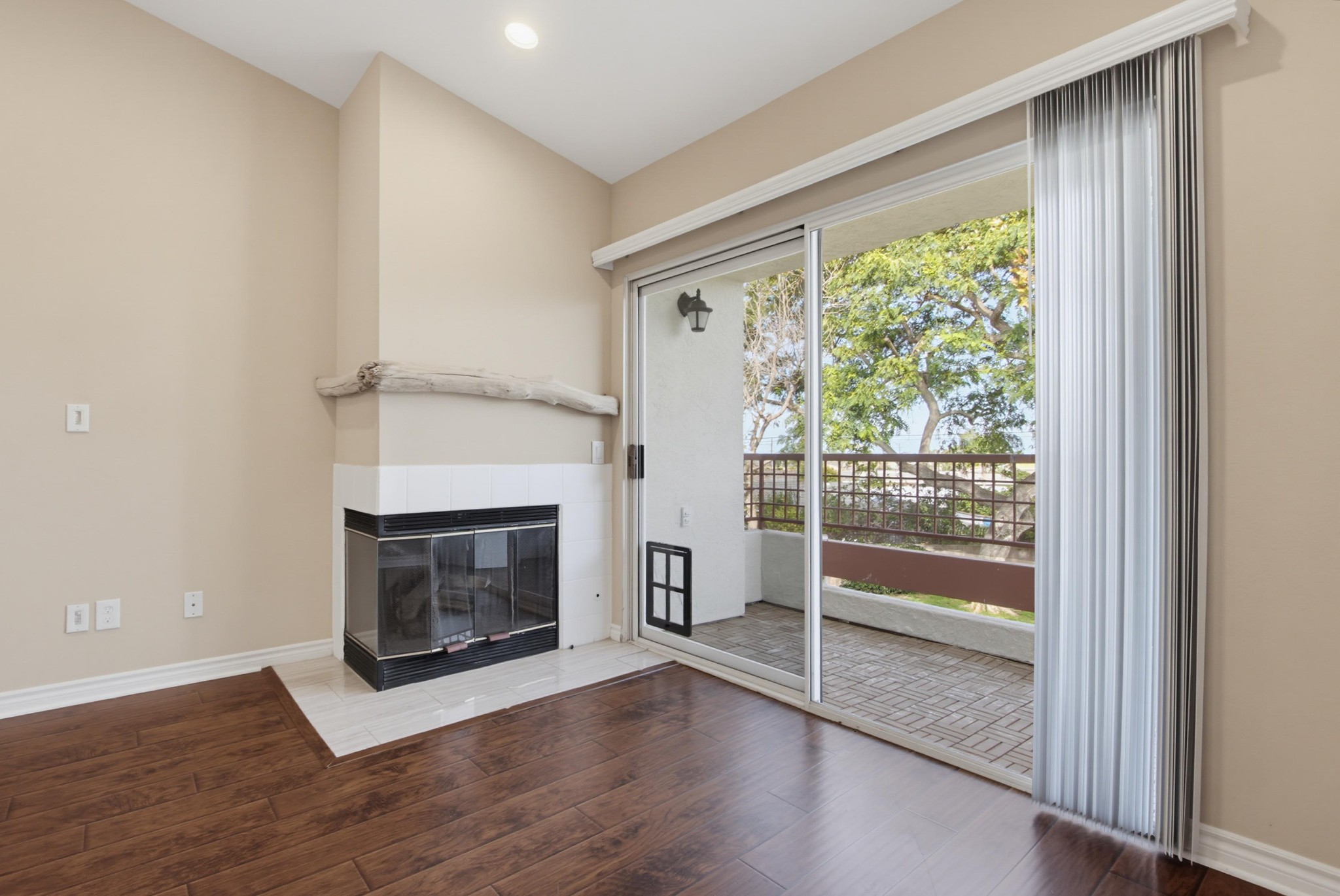 Virtual tour photo 20 of 50 for 500 Lands End Way Unit 159