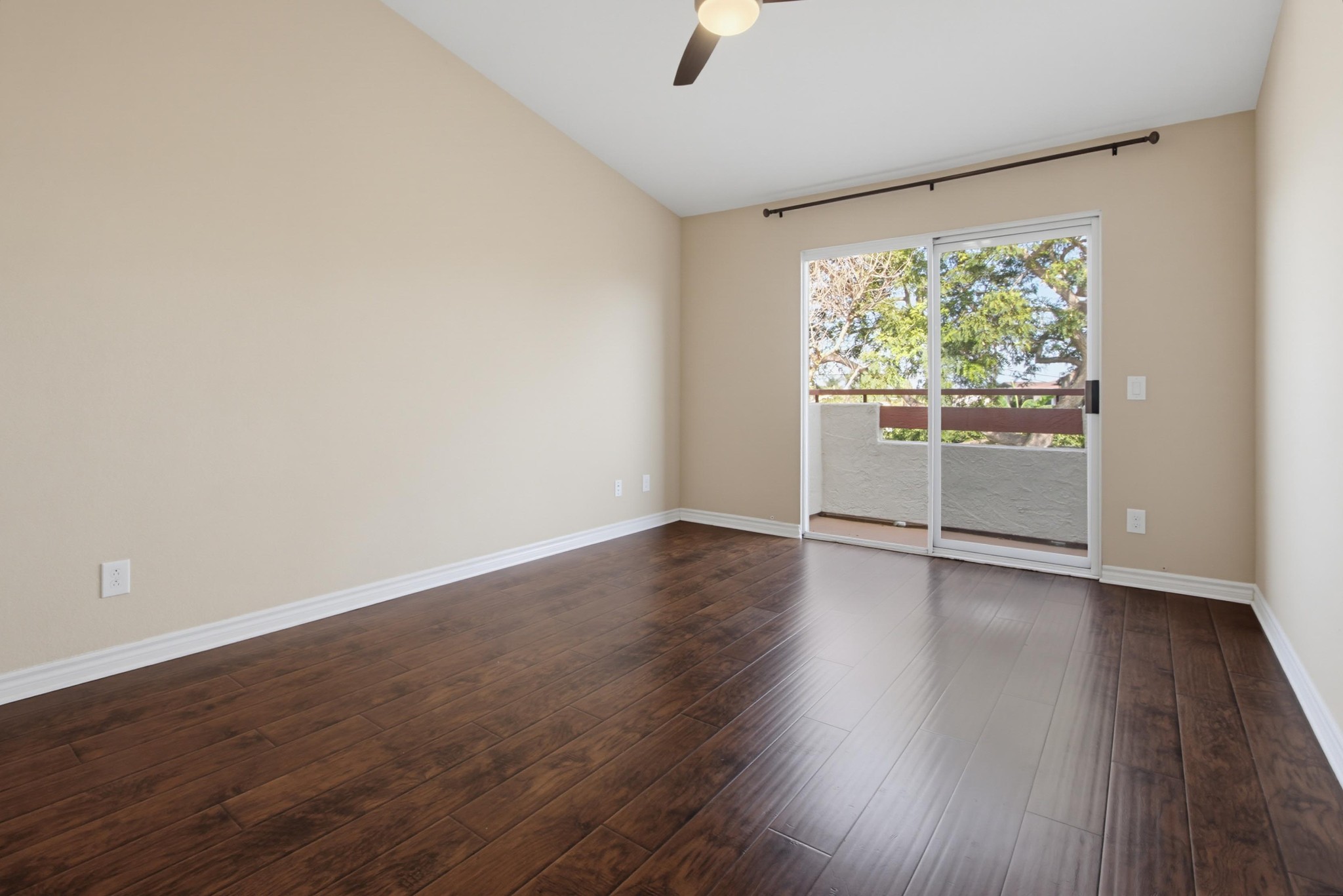 Virtual tour photo 24 of 50 for 500 Lands End Way Unit 159