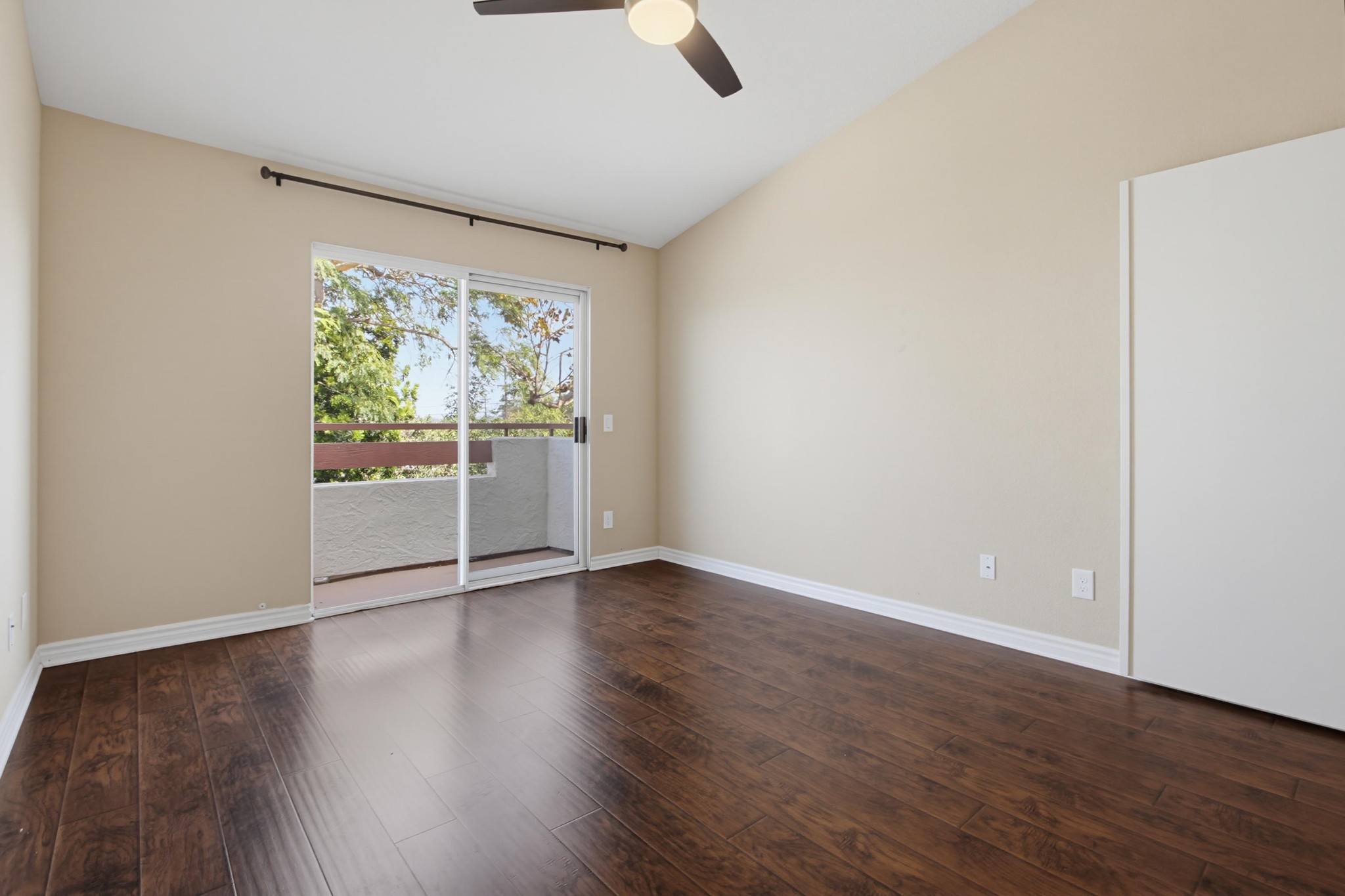Virtual tour photo 25 of 50 for 500 Lands End Way Unit 159