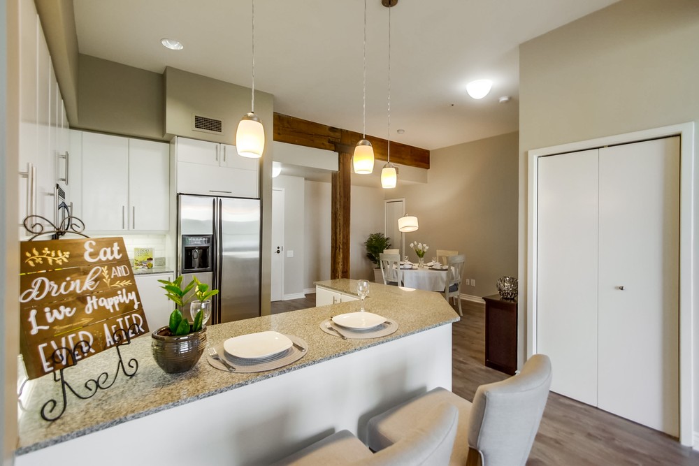 Virtual tour photo 31 of 60 for 500 W Harbor Dr #1605