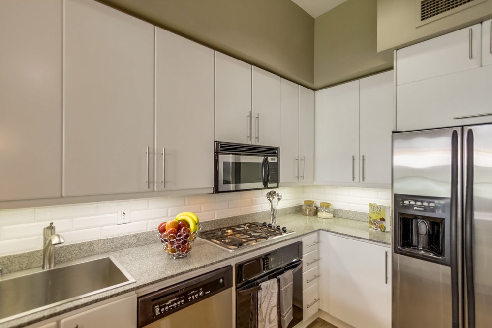 Virtual tour photo 38 of 60 for 500 W Harbor Dr #1605