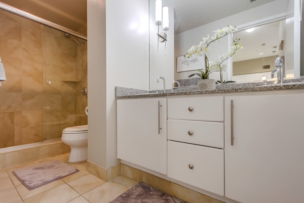 Virtual tour photo 50 of 60 for 500 W Harbor Dr #1605