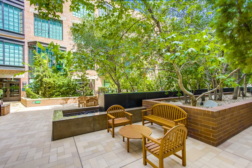 Virtual tour photo 59 of 60 for 500 W Harbor Dr #1605