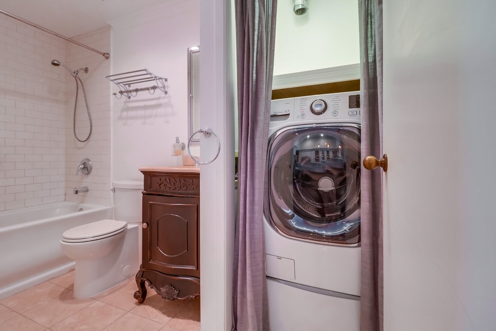 Virtual tour photo 27 of 27 for 500 W Harbor Dr