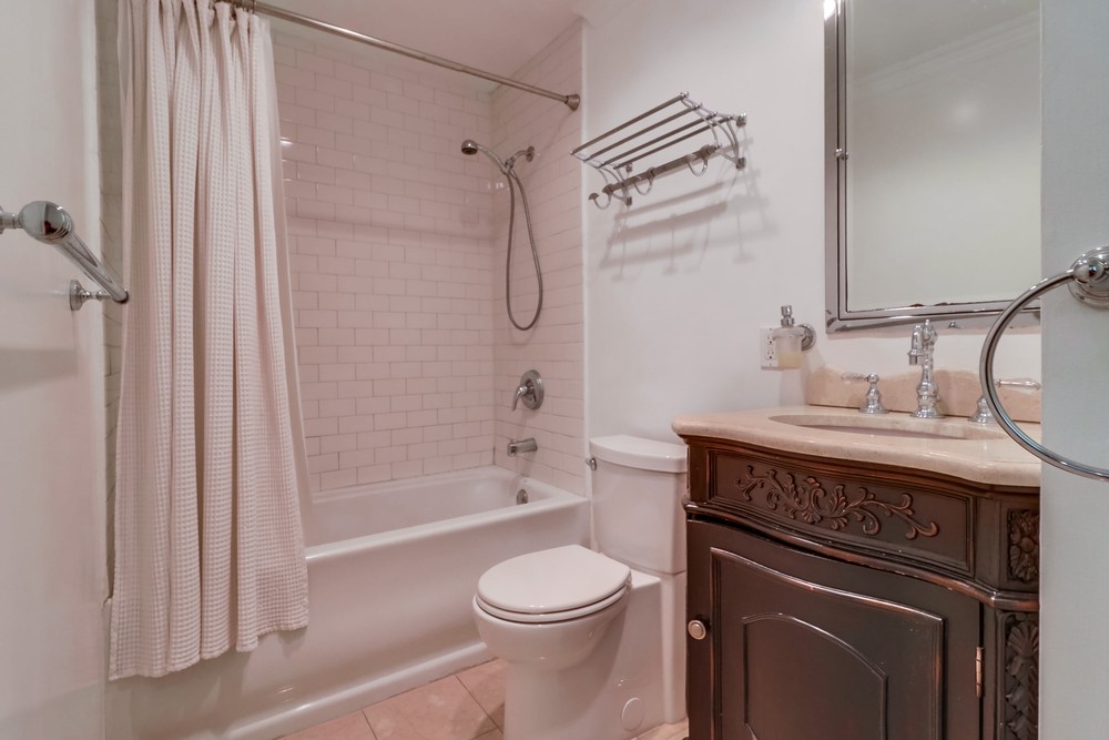 Virtual tour photo 28 of 27 for 500 W Harbor Dr