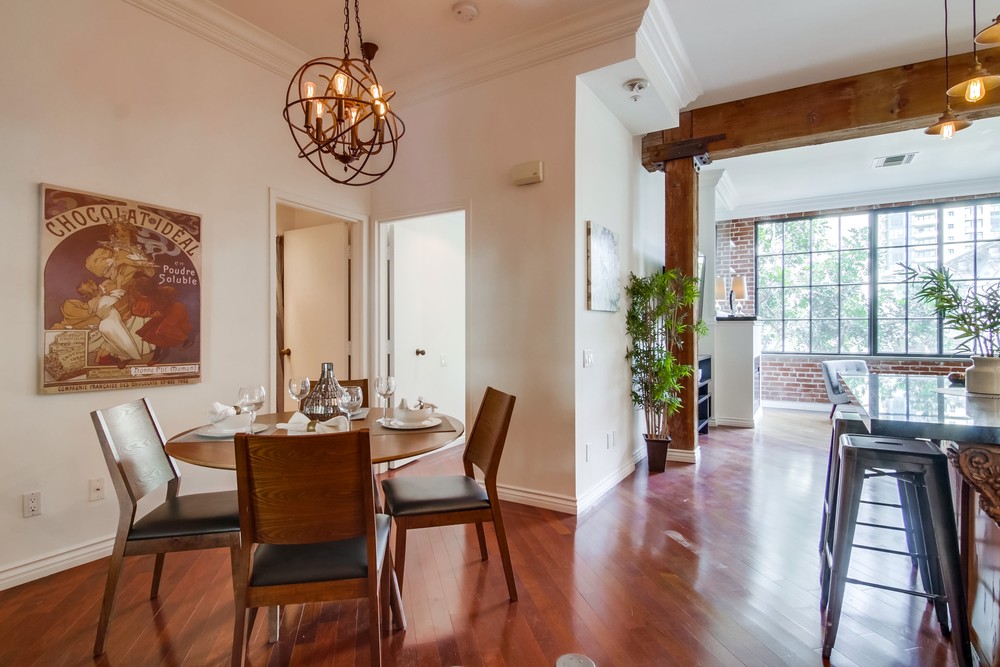 Virtual tour photo 8 of 34 for 500 W Harbor Dr