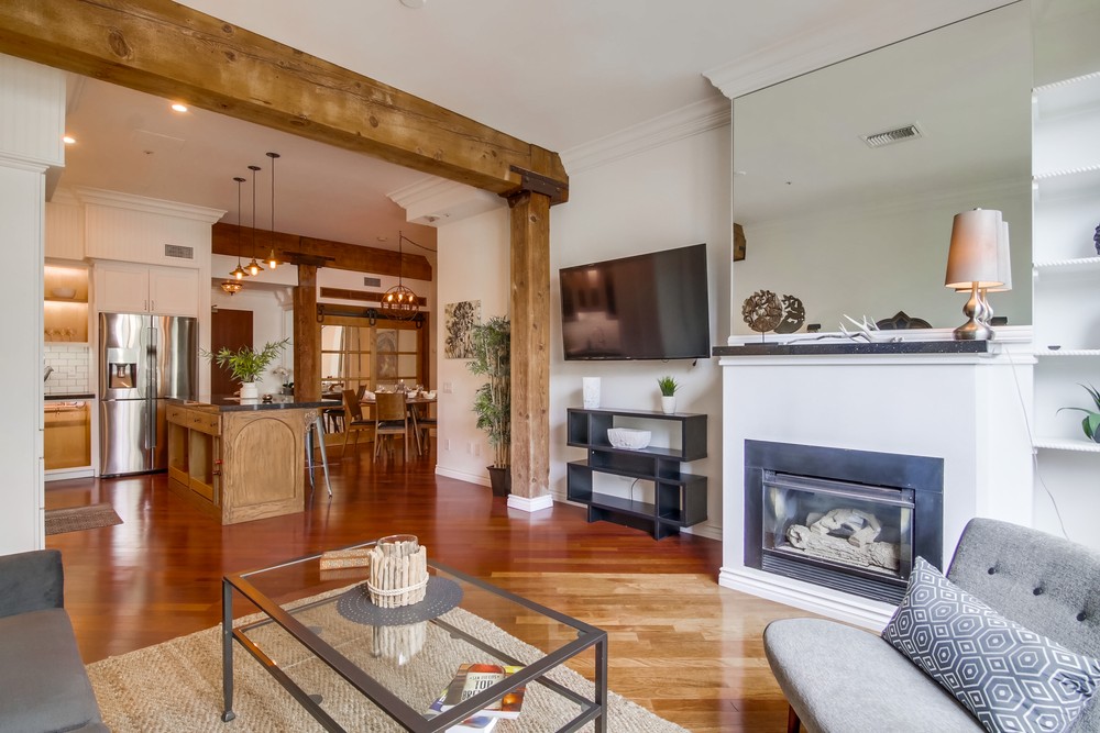 Virtual tour photo 14 of 34 for 500 W Harbor Dr