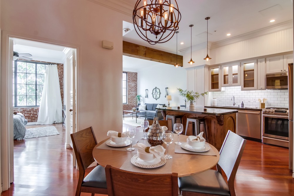 Virtual tour photo 18 of 34 for 500 W Harbor Dr