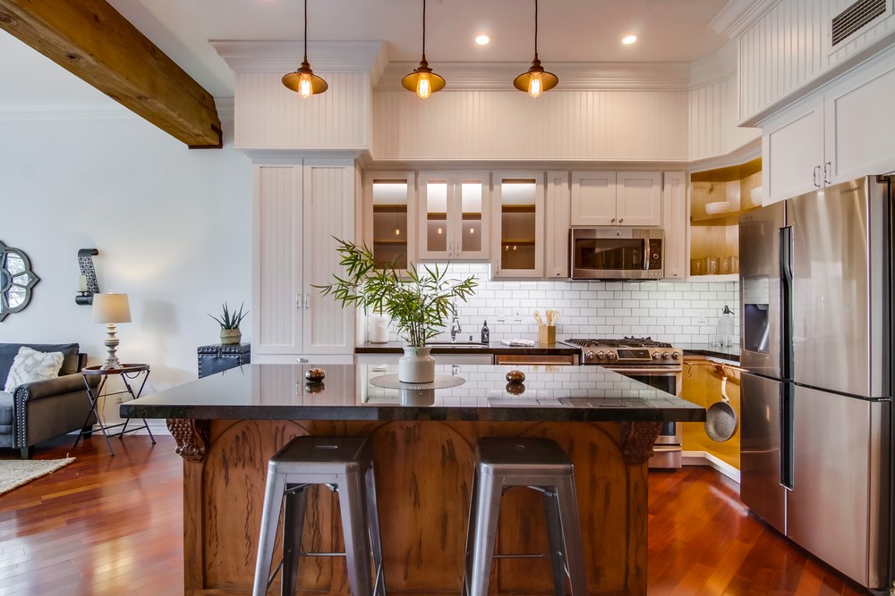 Virtual tour photo 21 of 34 for 500 W Harbor Dr