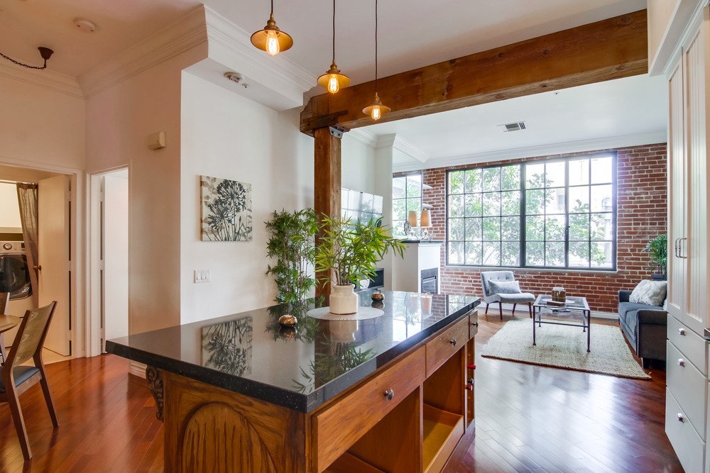 Virtual tour photo 26 of 34 for 500 W Harbor Dr
