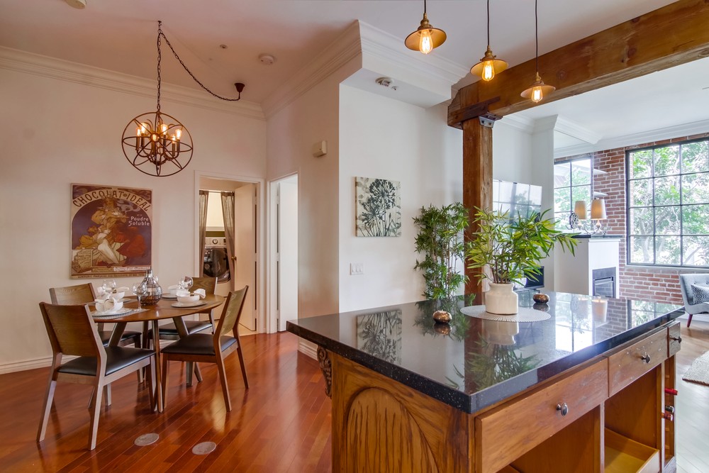 Virtual tour photo 27 of 34 for 500 W Harbor Dr