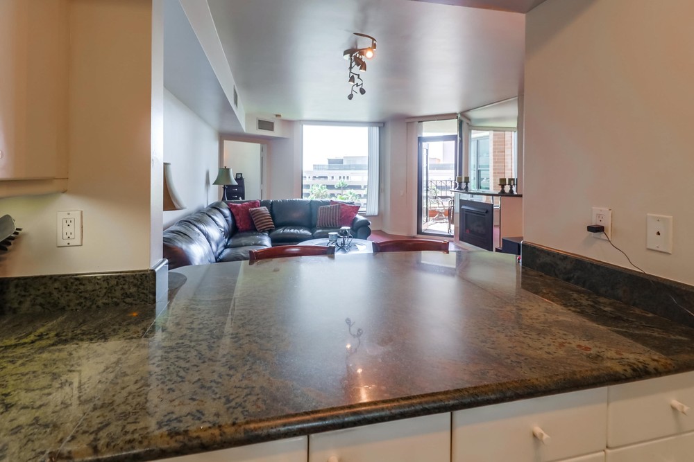 Virtual tour photo 16 of 47 for 500 W Harbor Dr